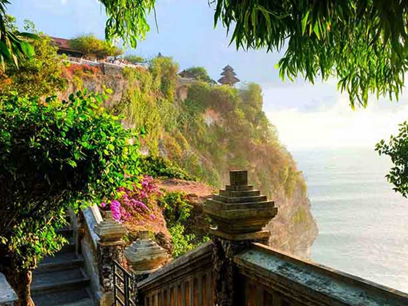 Uluwatu Sunset and Kecak Tour